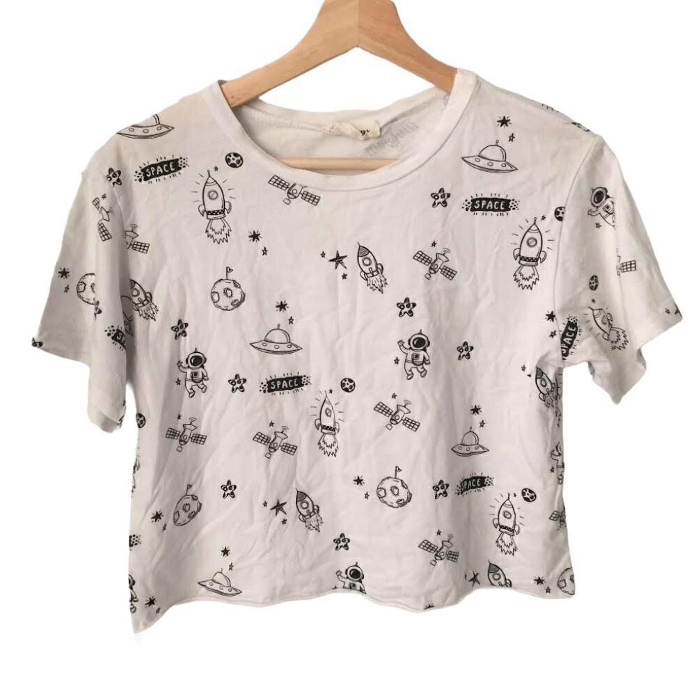 French Pastry Los Angeles Short Sleeve Crop Top in Youth Size XS Made in USA